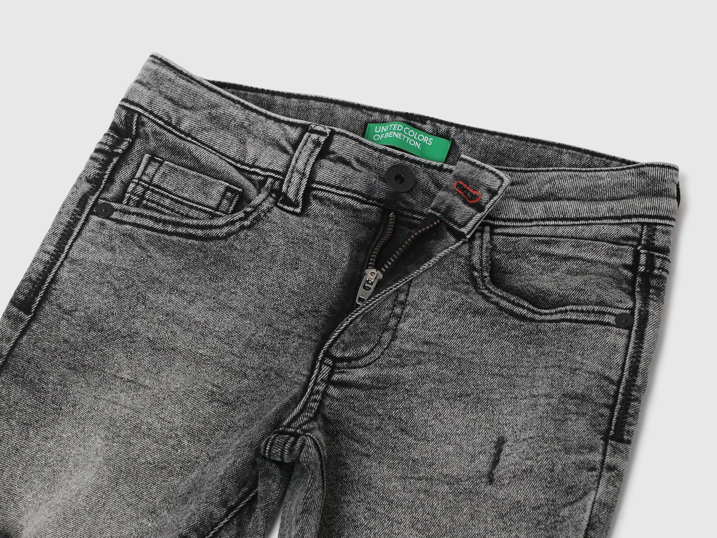 Boys Solid Skinny Fit Jeans