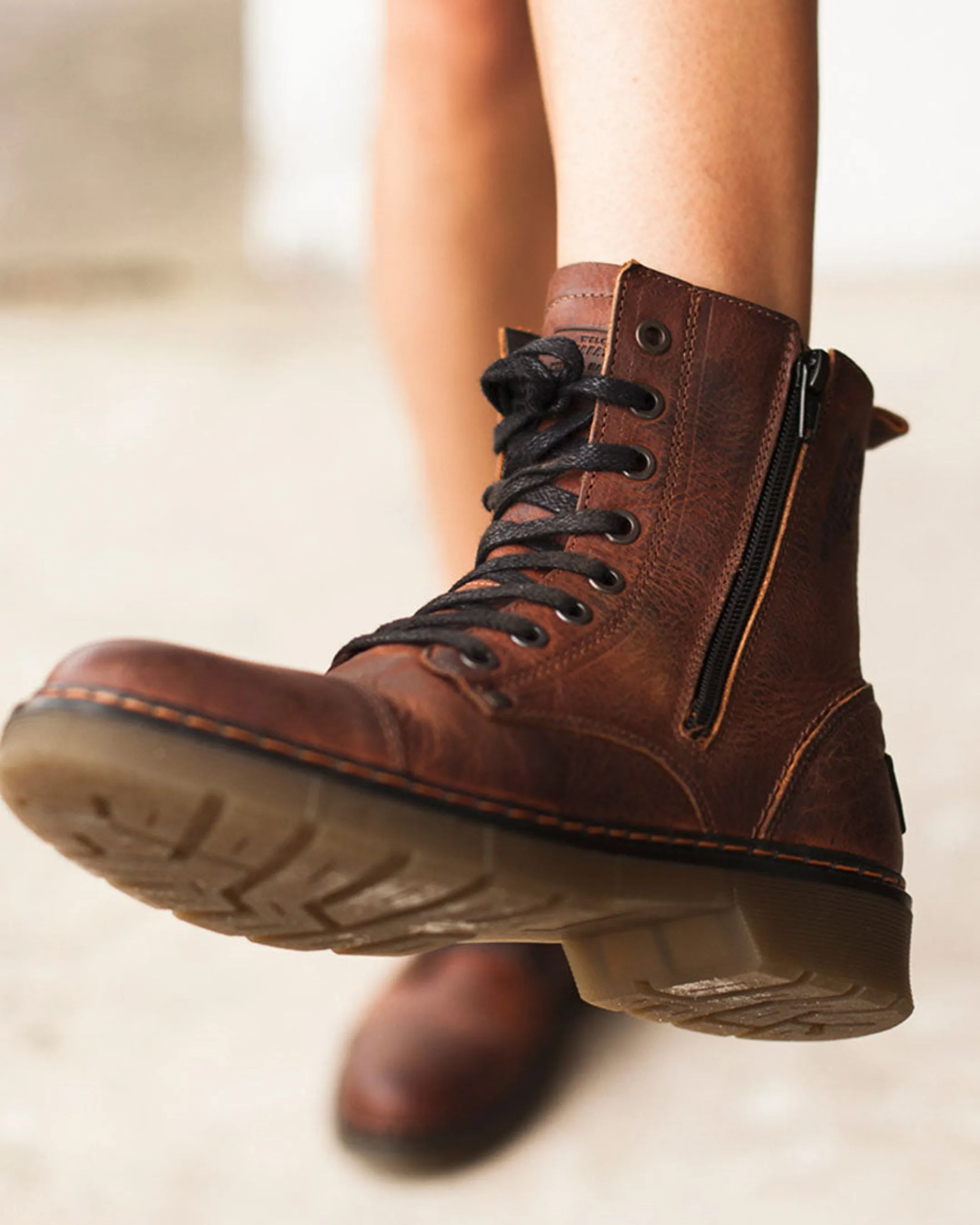 Bronx Combat Boots