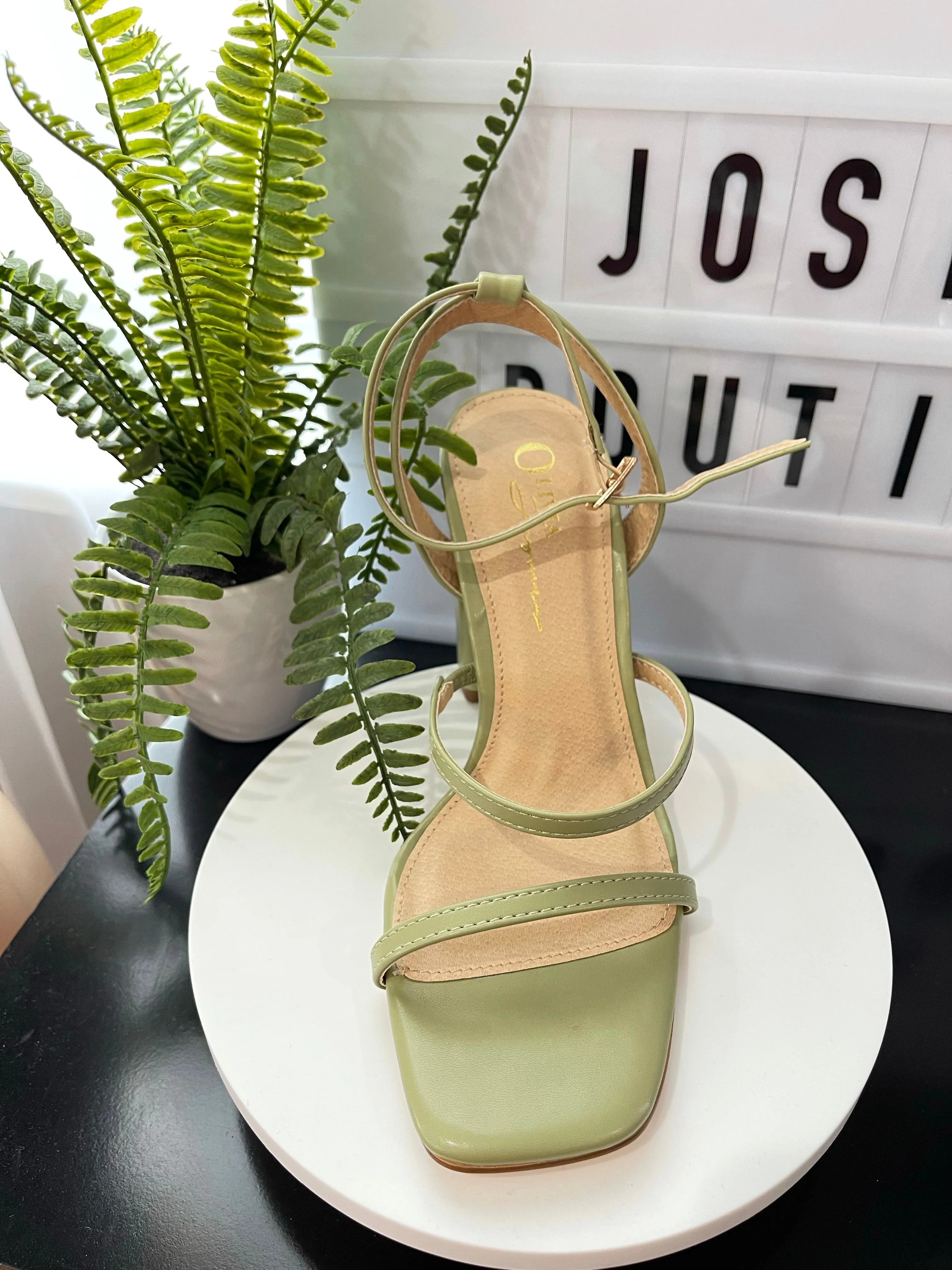 Camila Heels (3 Colors)