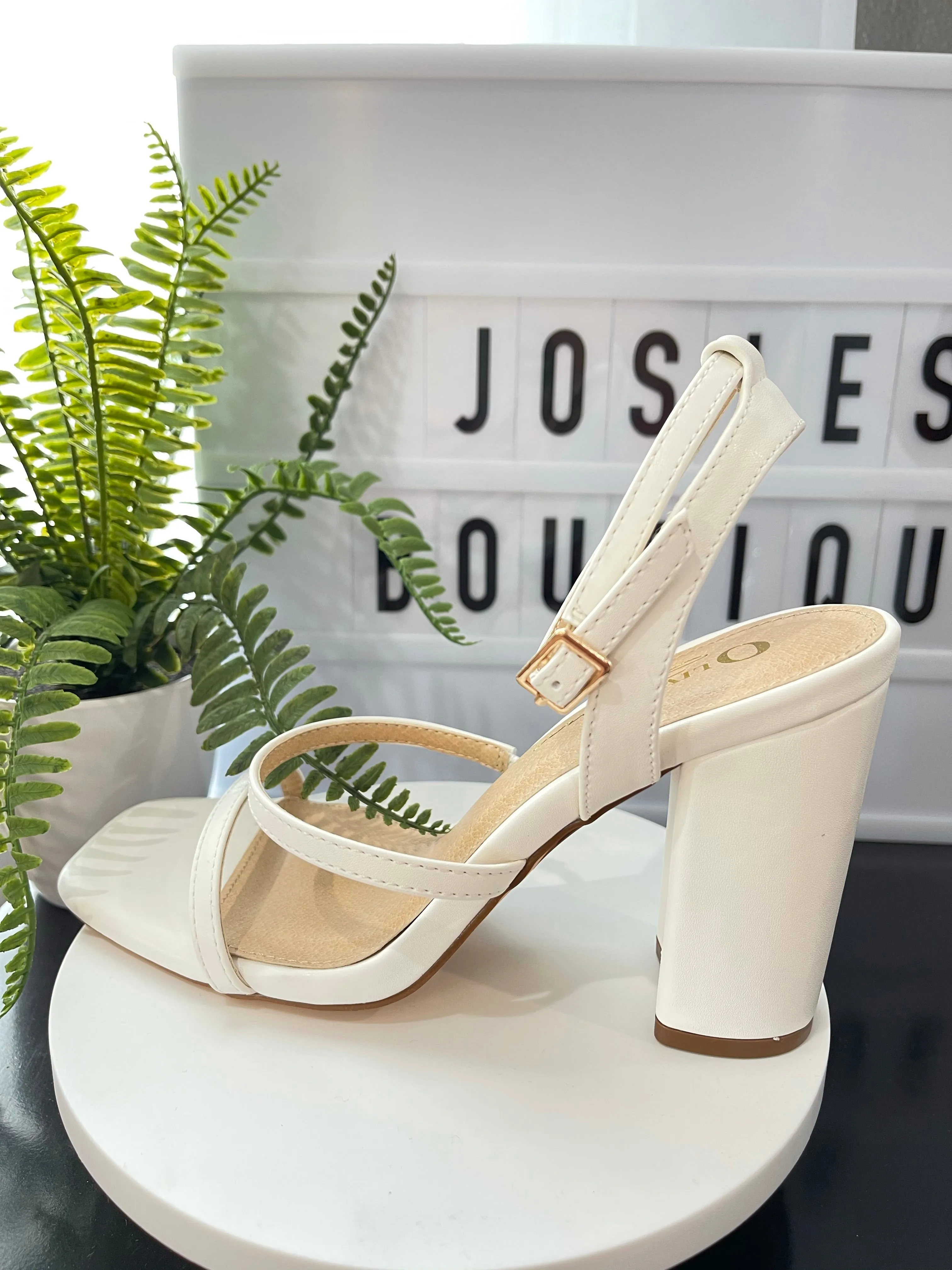 Camila Heels (3 Colors)