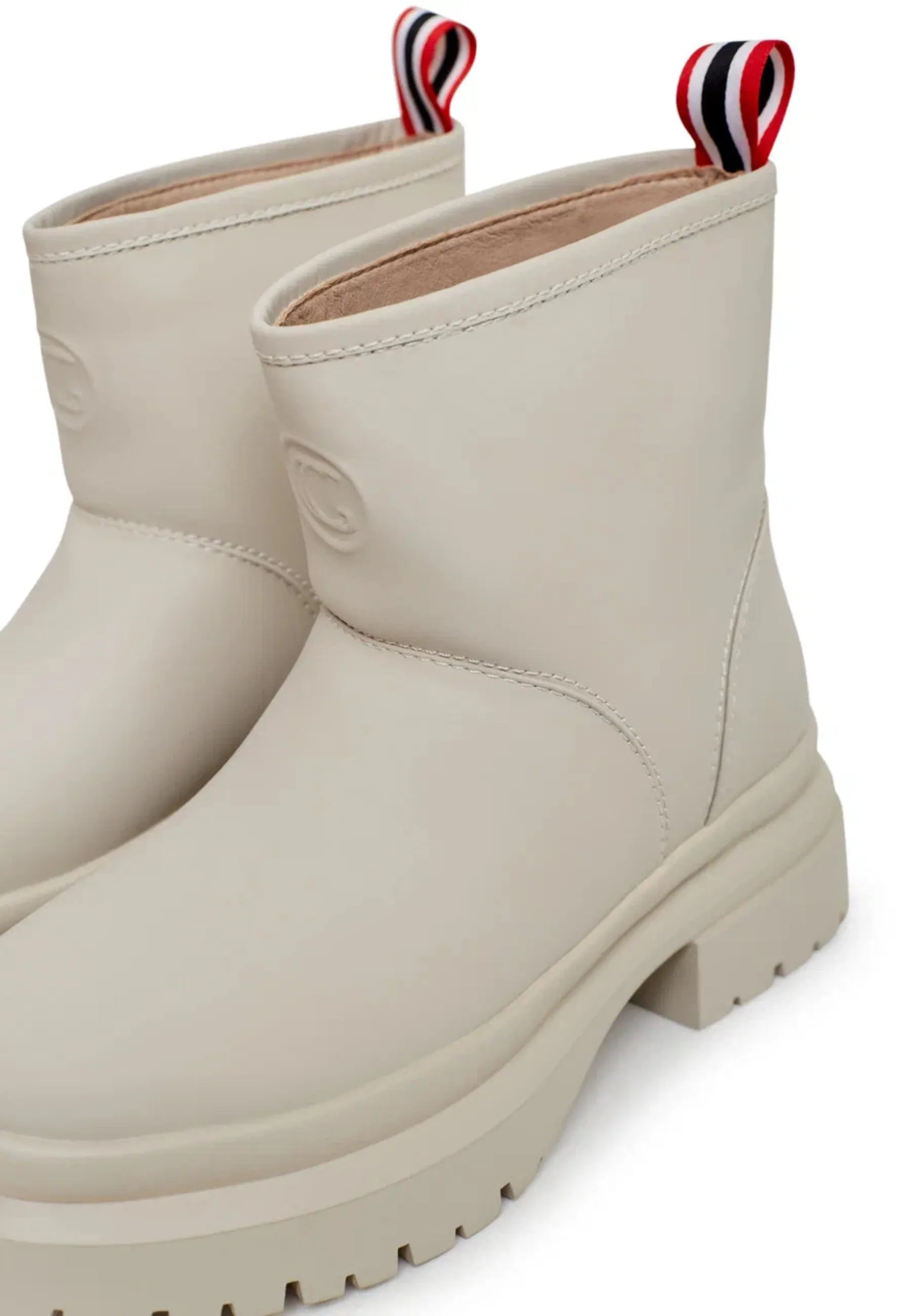 Classic Winter Pull-On Boots - White