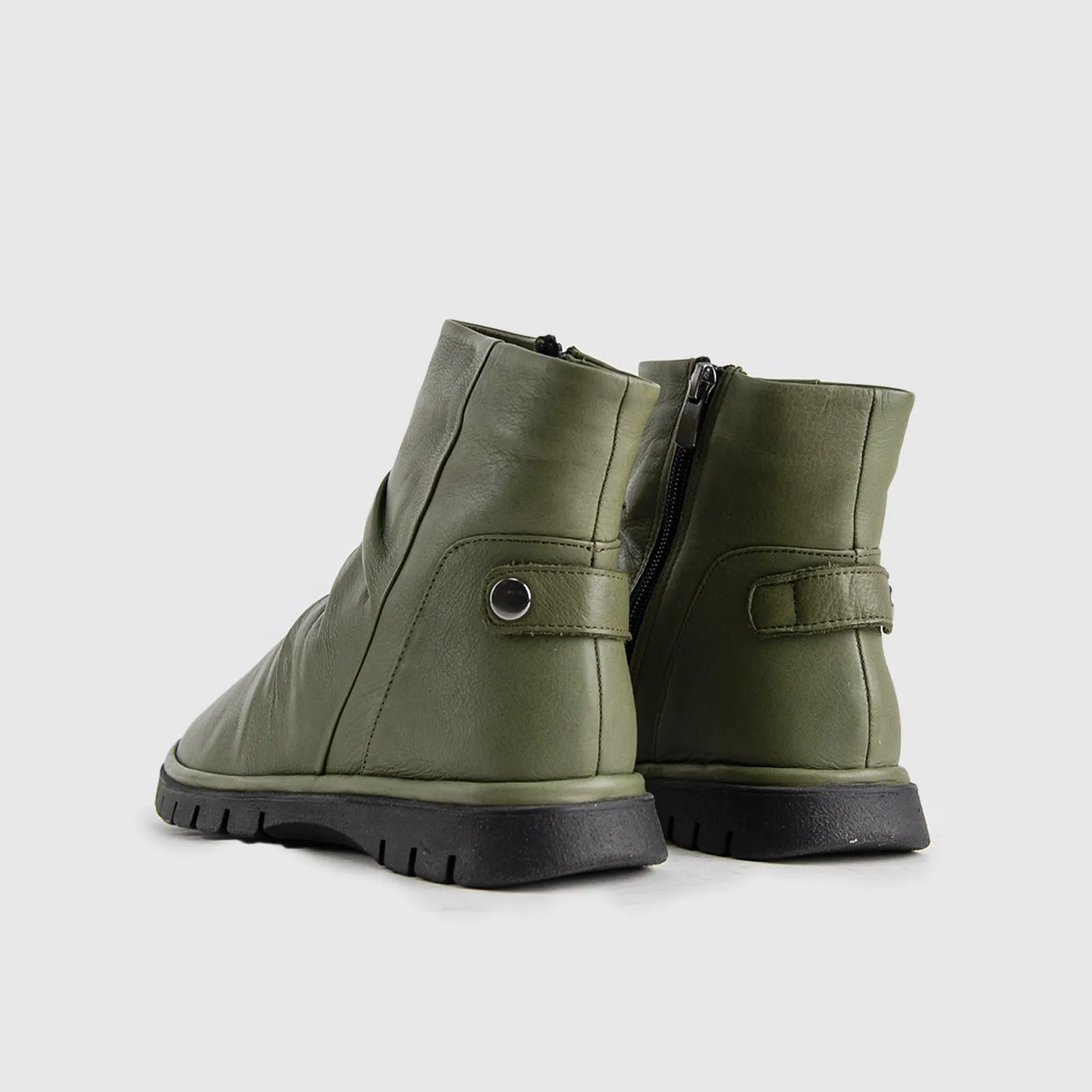 Comfort Outdoor Boots - 19105