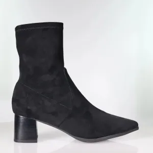 Crest - Black Suede