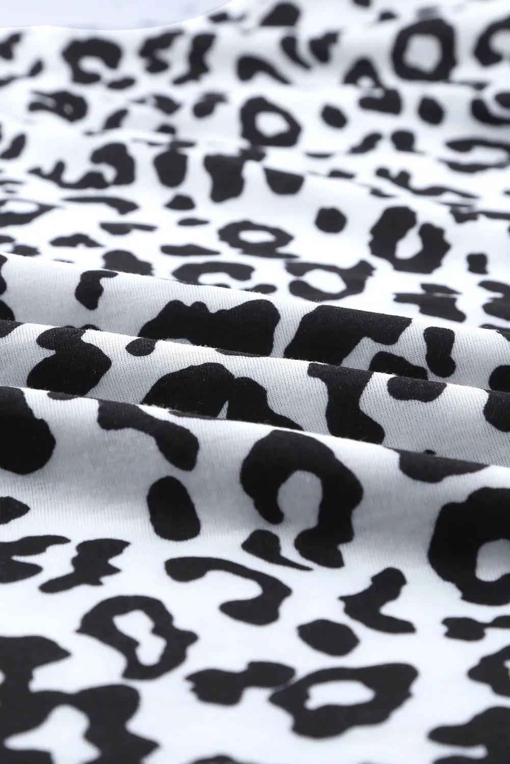 Crew Neck Camo Print T-shirt with Pocket