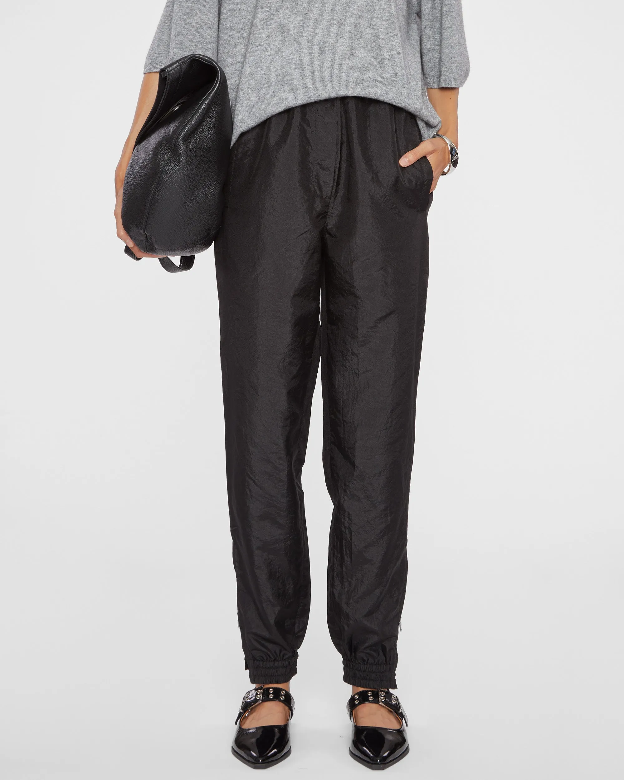 Crispy Nylon Kat Jogger