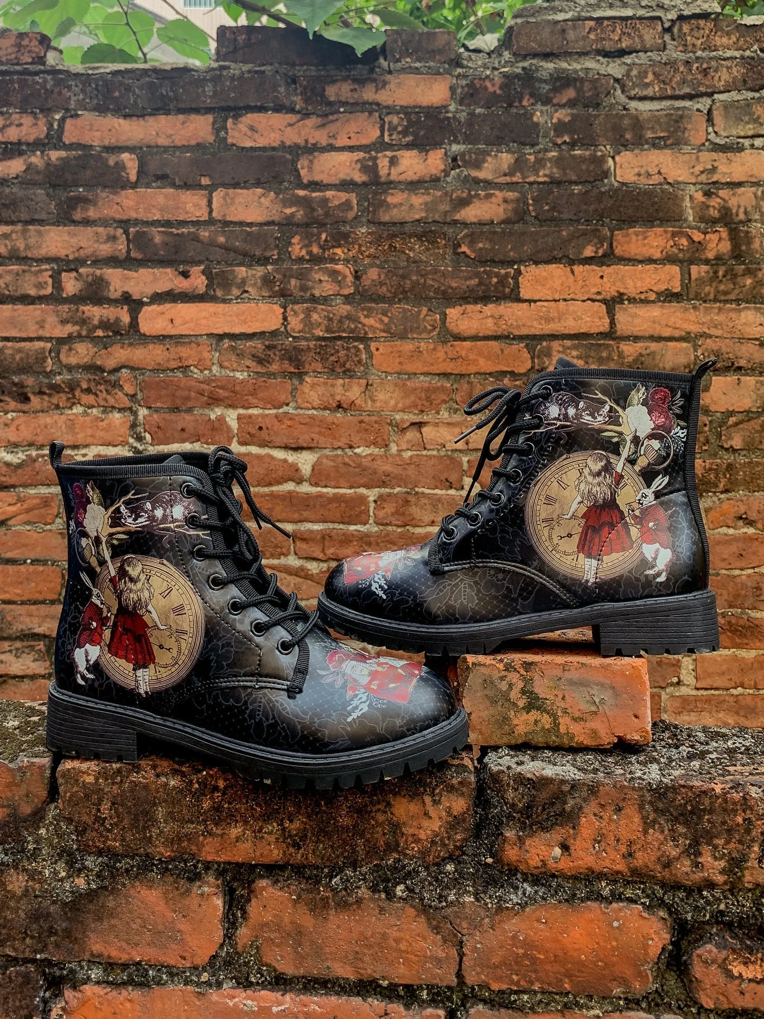 Fairy Tale Princess Lace-Up Ankle Flat Combat Boots - Black
