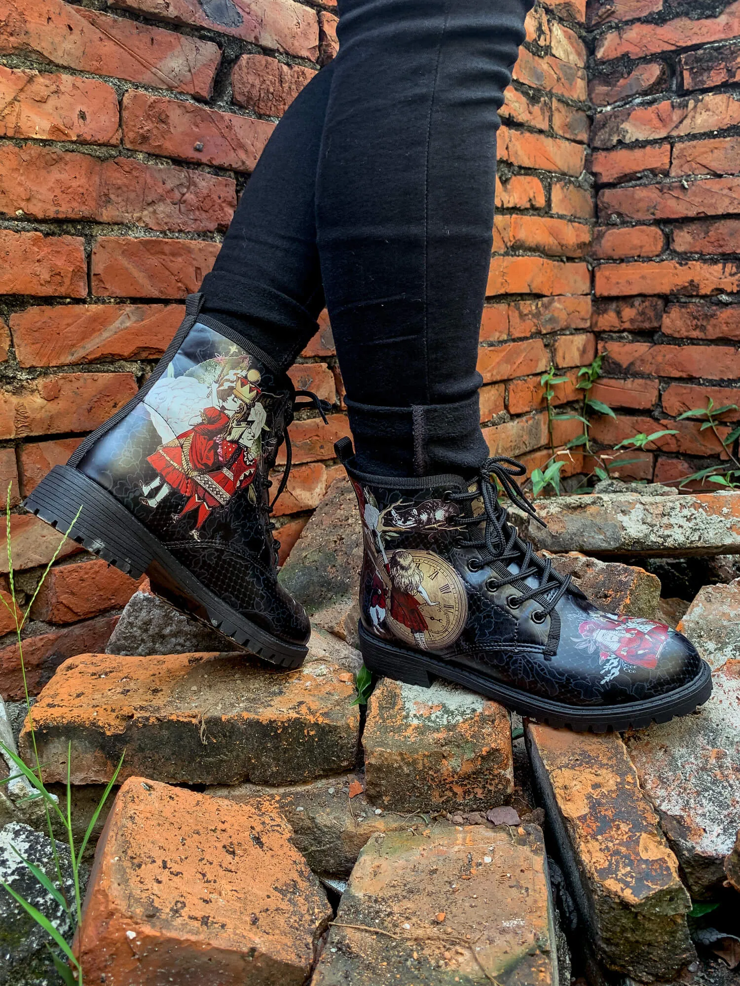 Fairy Tale Princess Lace-Up Ankle Flat Combat Boots - Black
