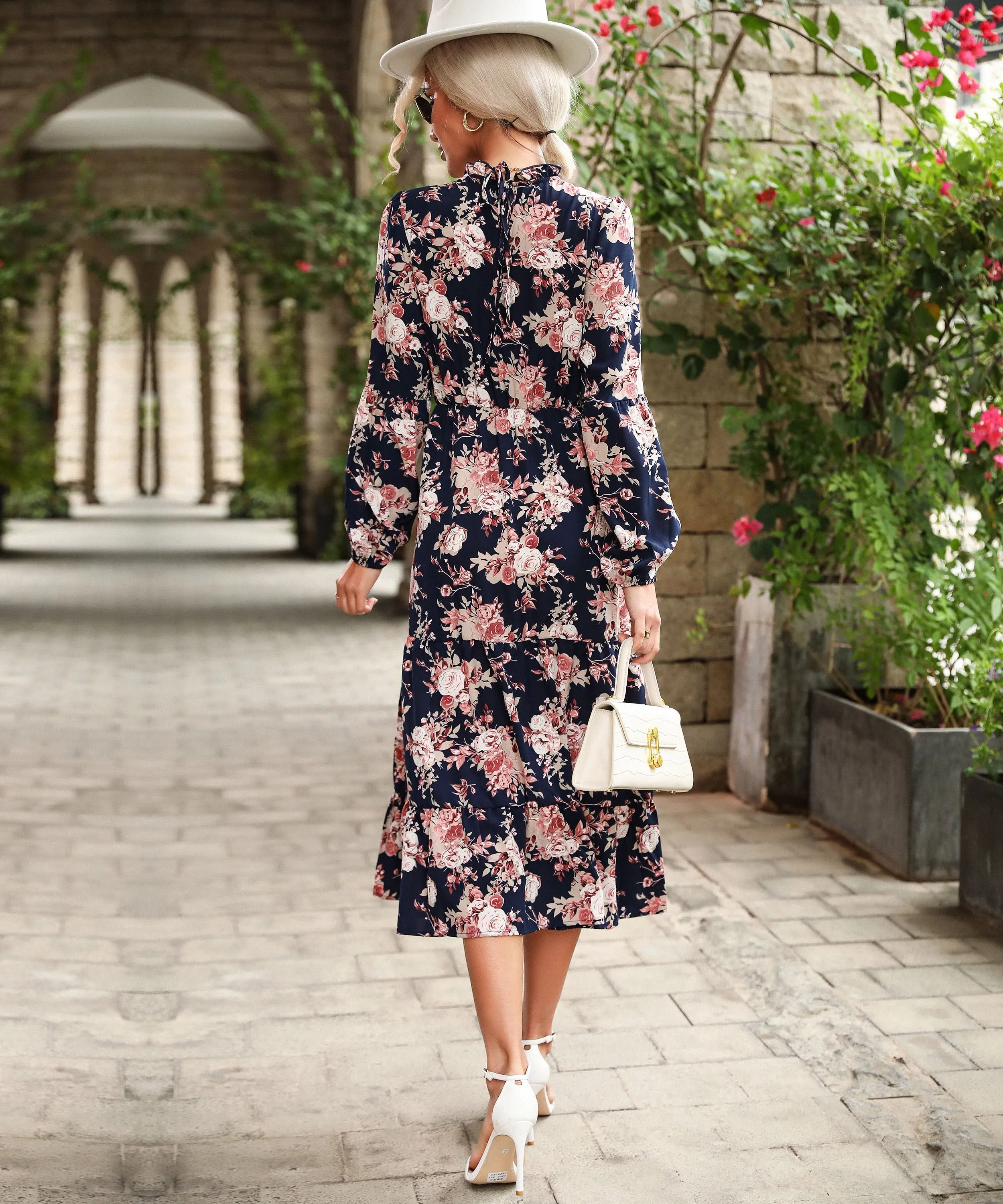 Fall In Love Maxi Dress - Navy