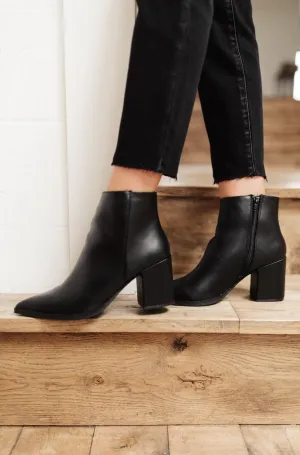 Hazel Blues® | Amari Ankle Boots In Black