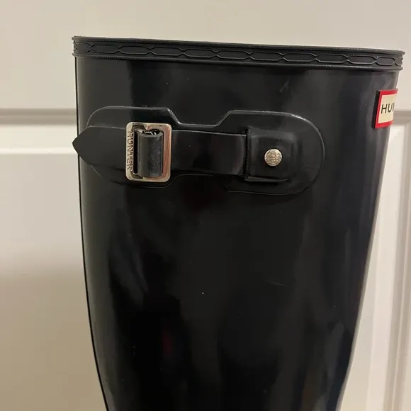 HUNTER Original Tall Black Gloss Buckle Strap Rain Boots Big Girls Size 5