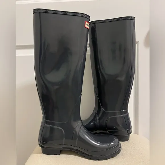 HUNTER Original Tall Black Gloss Buckle Strap Rain Boots Big Girls Size 5