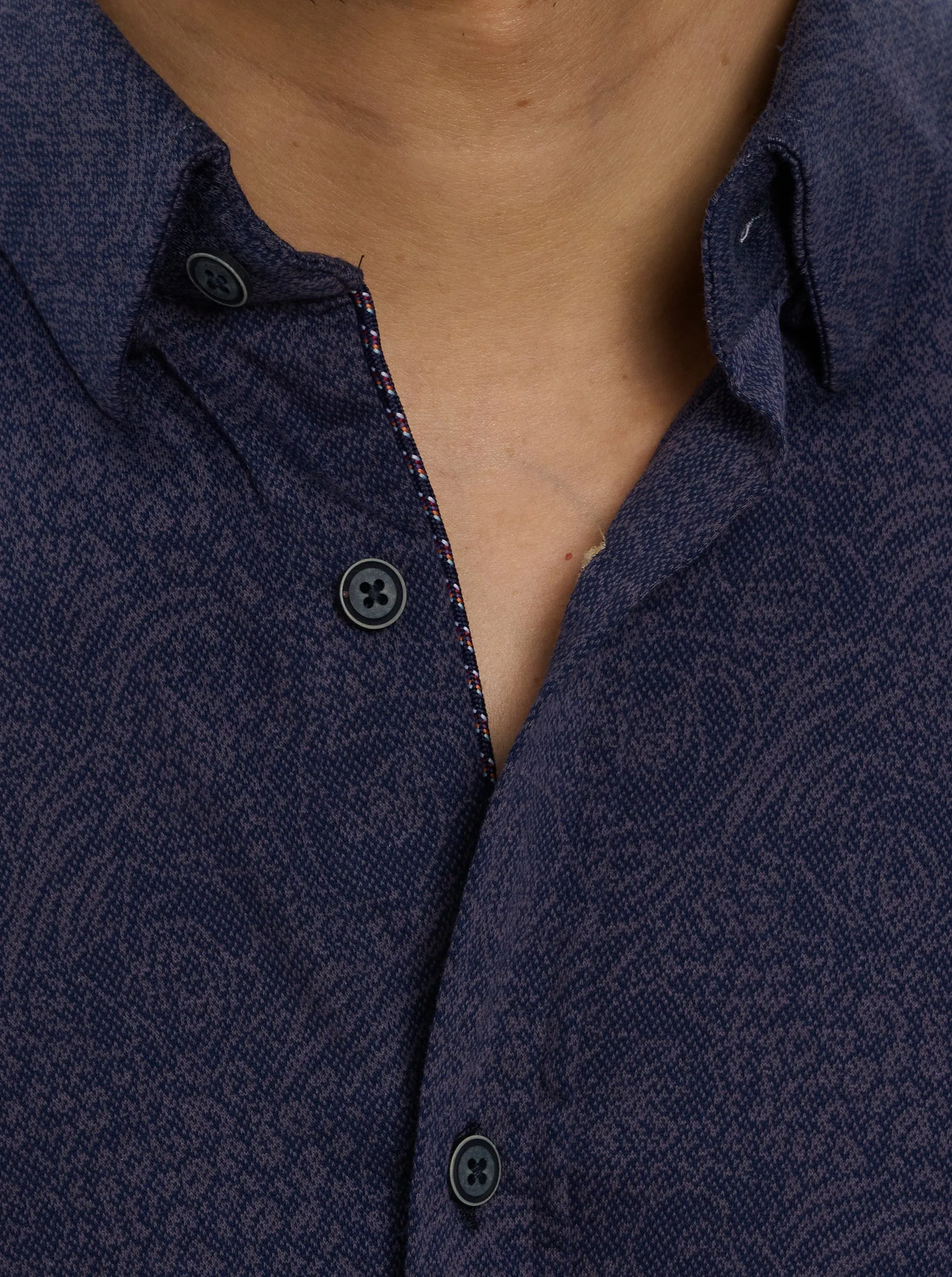 KELVIN LONG SLEEVE BUTTON DOWN SHIRT
