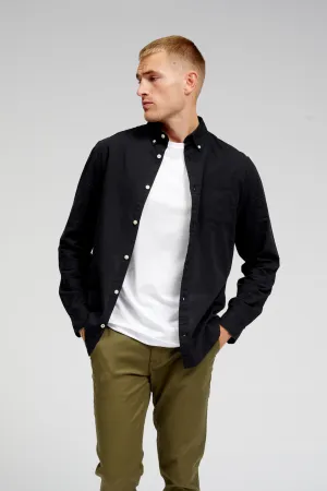 Moderner & Klassik: Das Schwarze Oxford Hemd