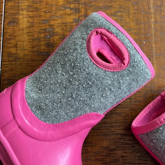 ⚡️MOVING SALE ⚡️ Ugg rain boots ⚡️MOVING SALE ⚡️