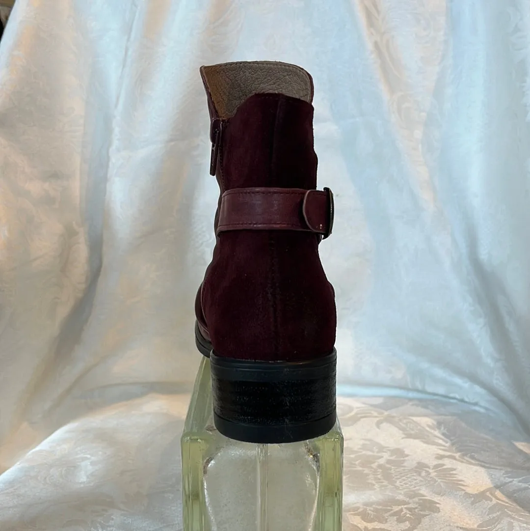 NASSIMA MONS BORDO LEATHER AND SUEDE
