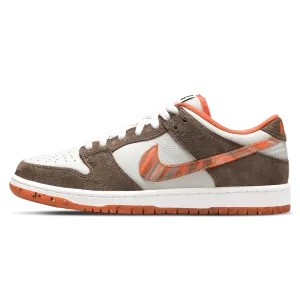 Nike SB x Crushed D.C. Dunk Low