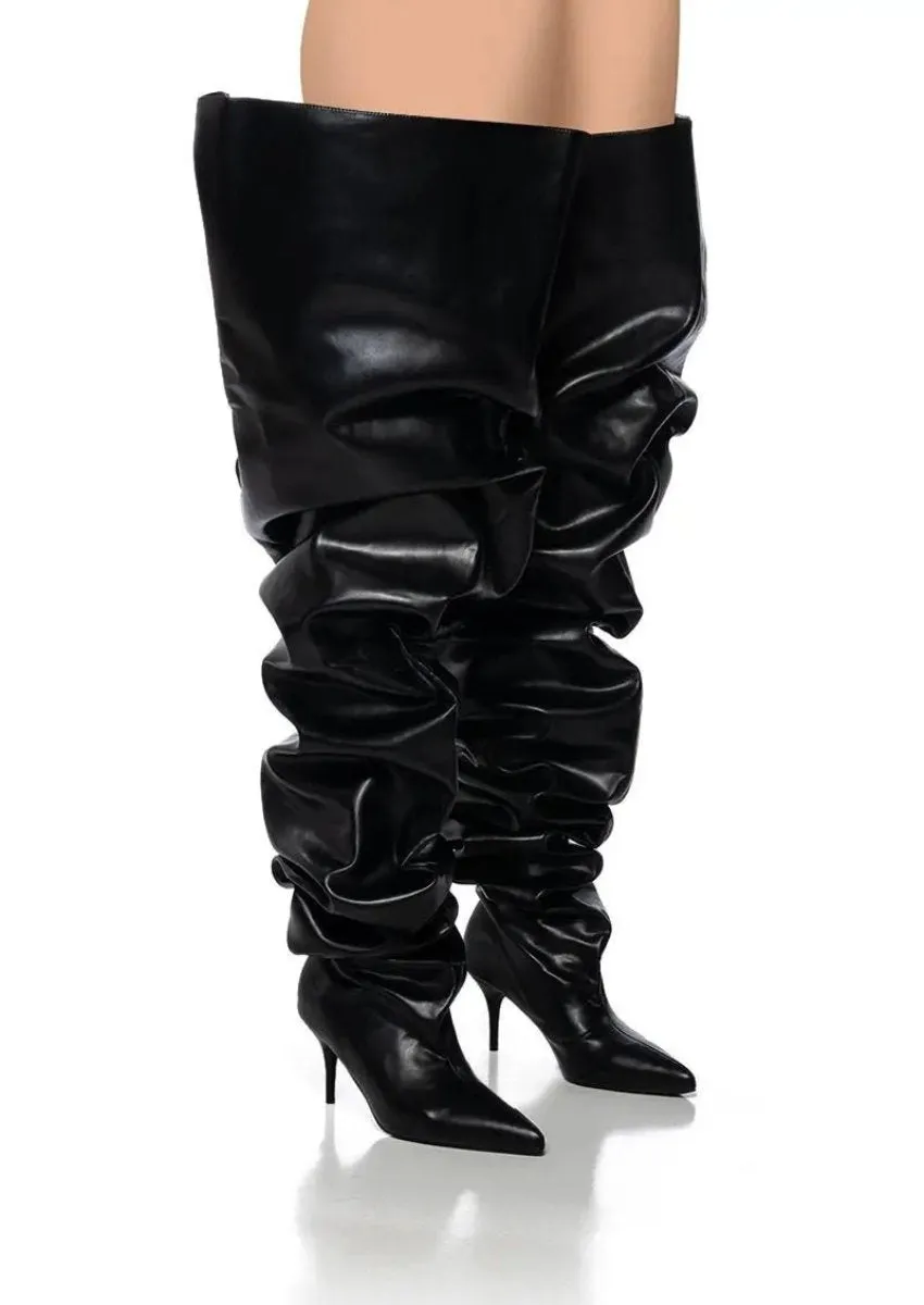 OVER THE KNEE BOOTS