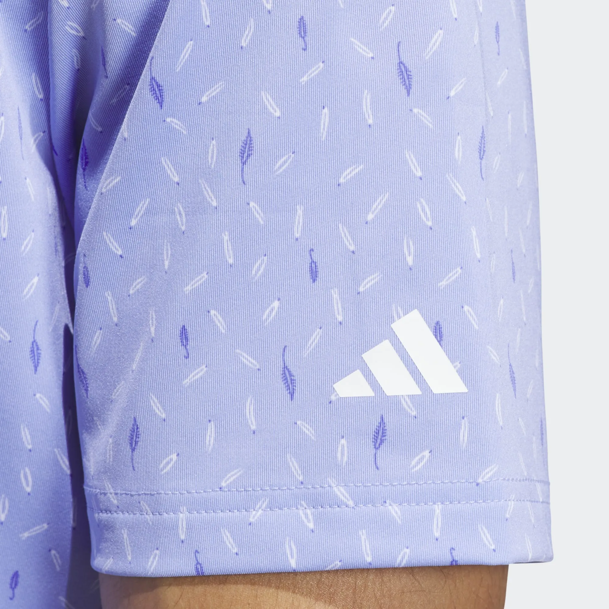 Polo de golf con estampado integral de adidas