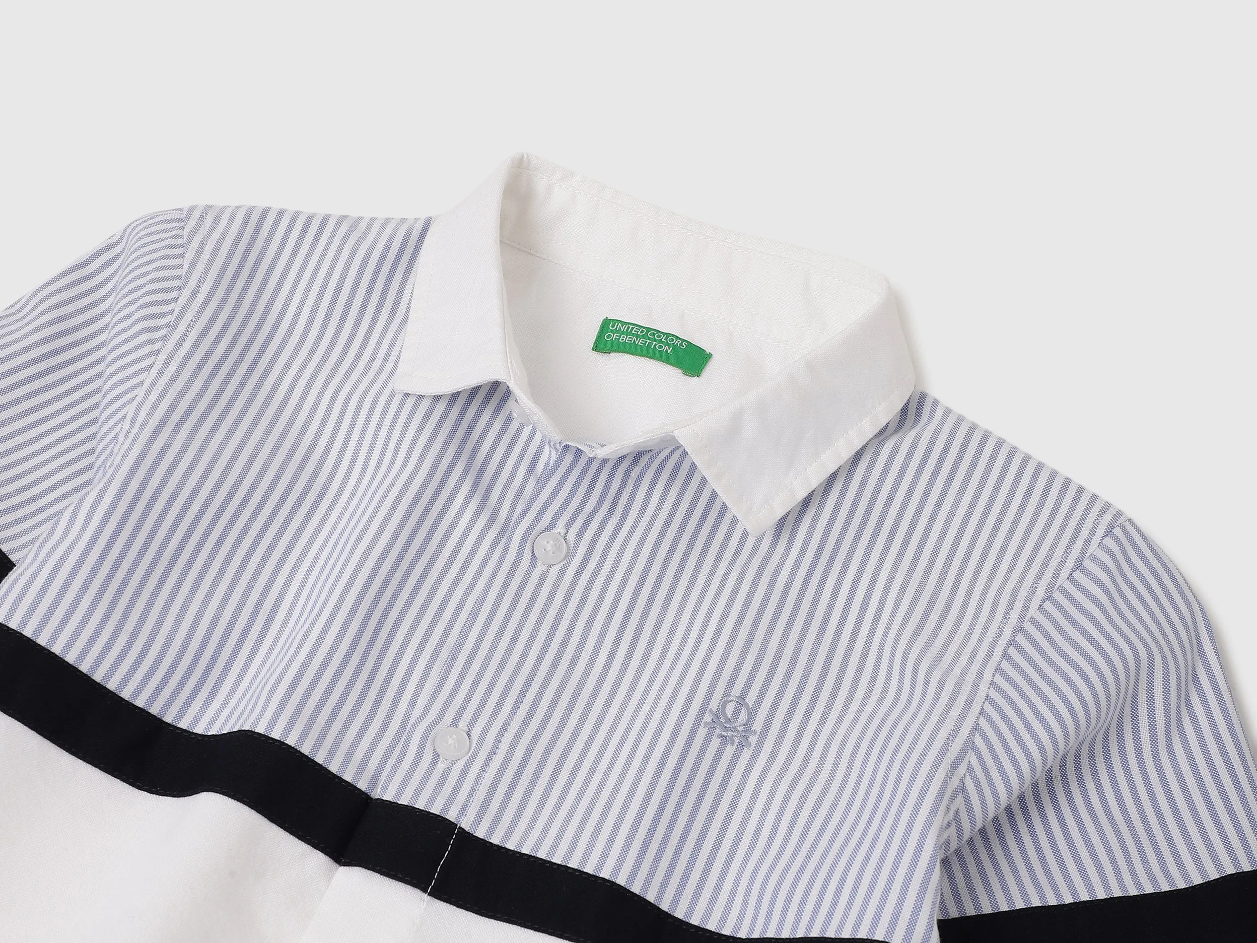 Regular Fit Spread Collar OXFORD Striped Shirt