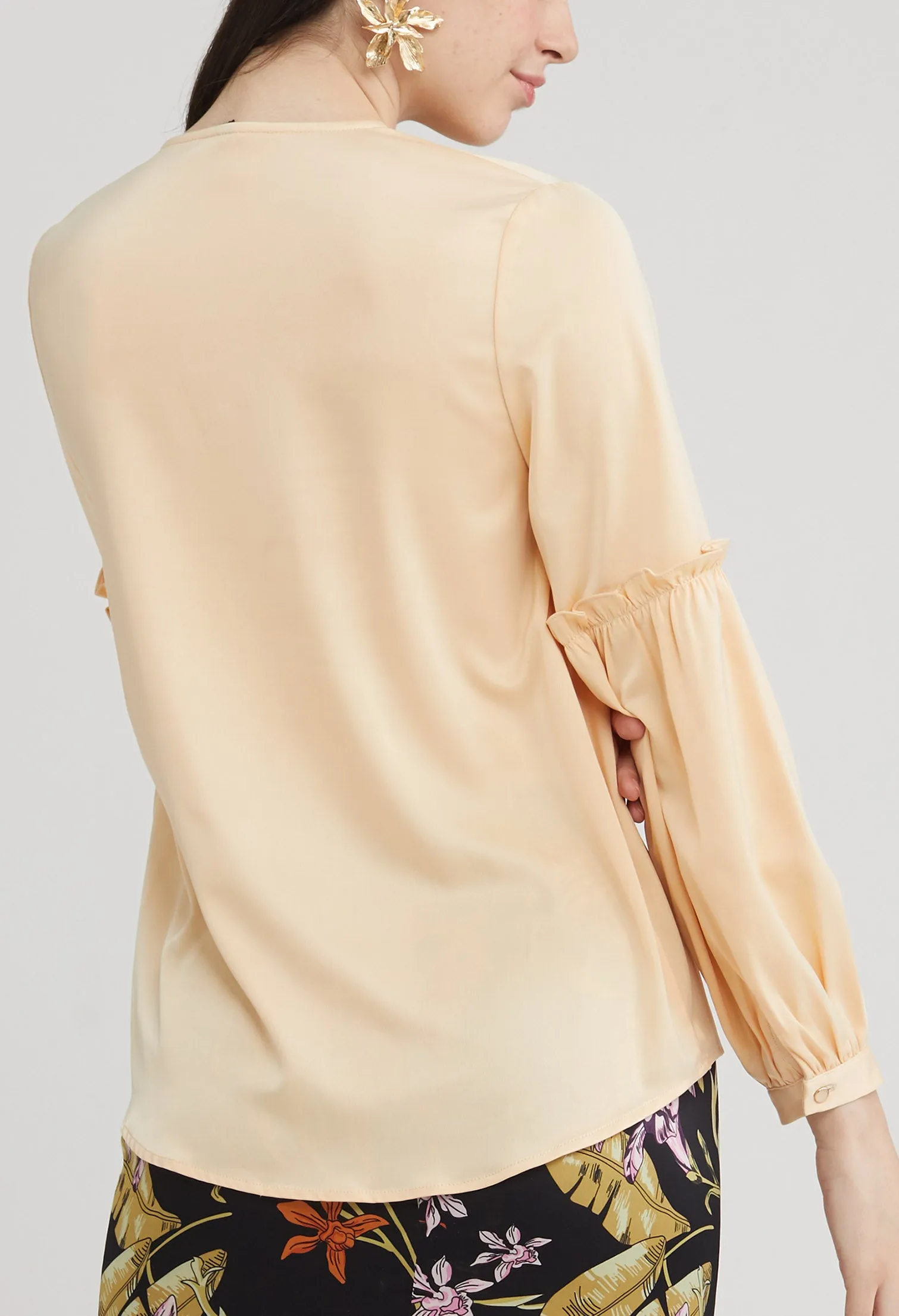 Round Neck Tiered Trumpet Sleeve Blouse