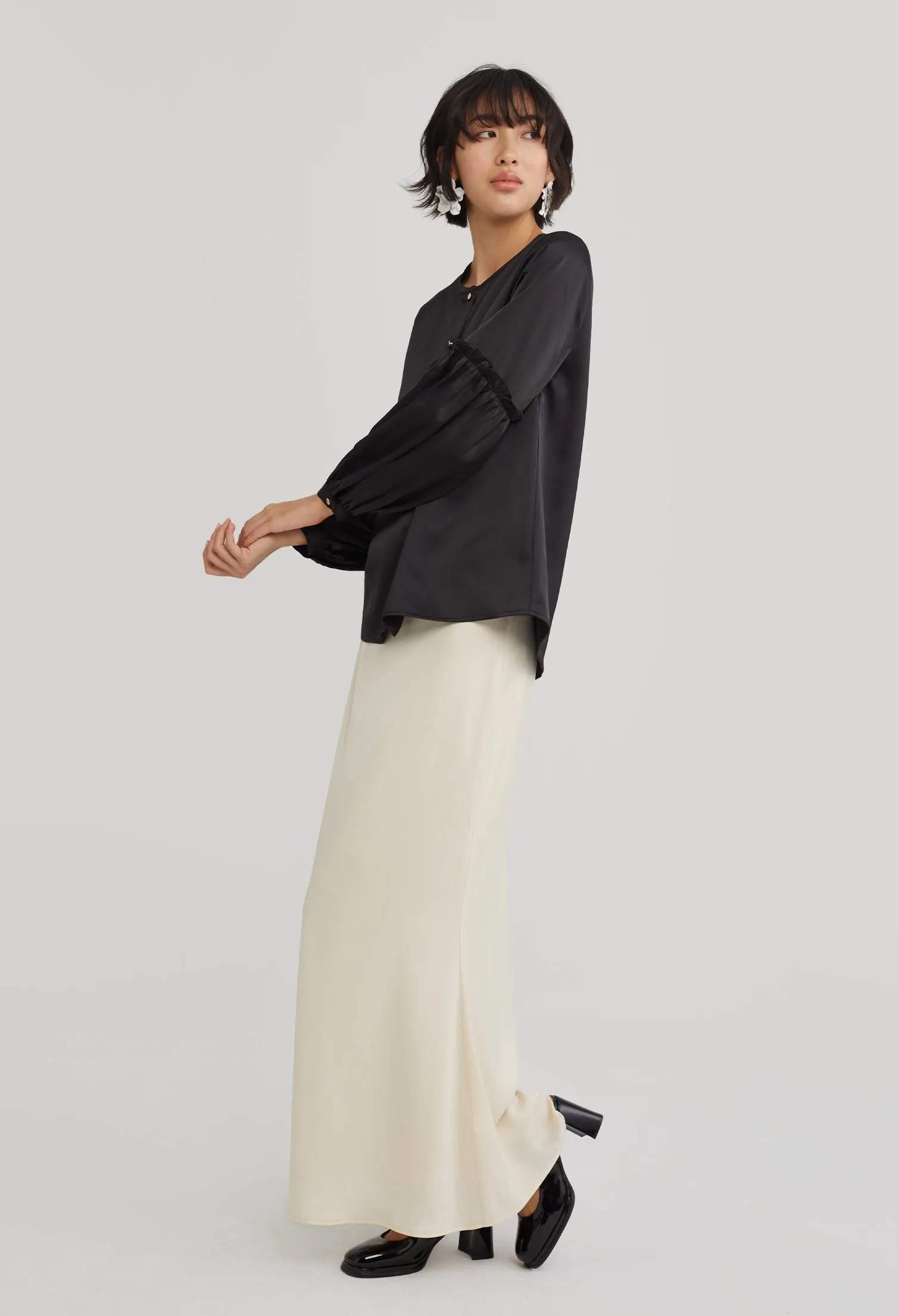 Round Neck Tiered Trumpet Sleeve Blouse