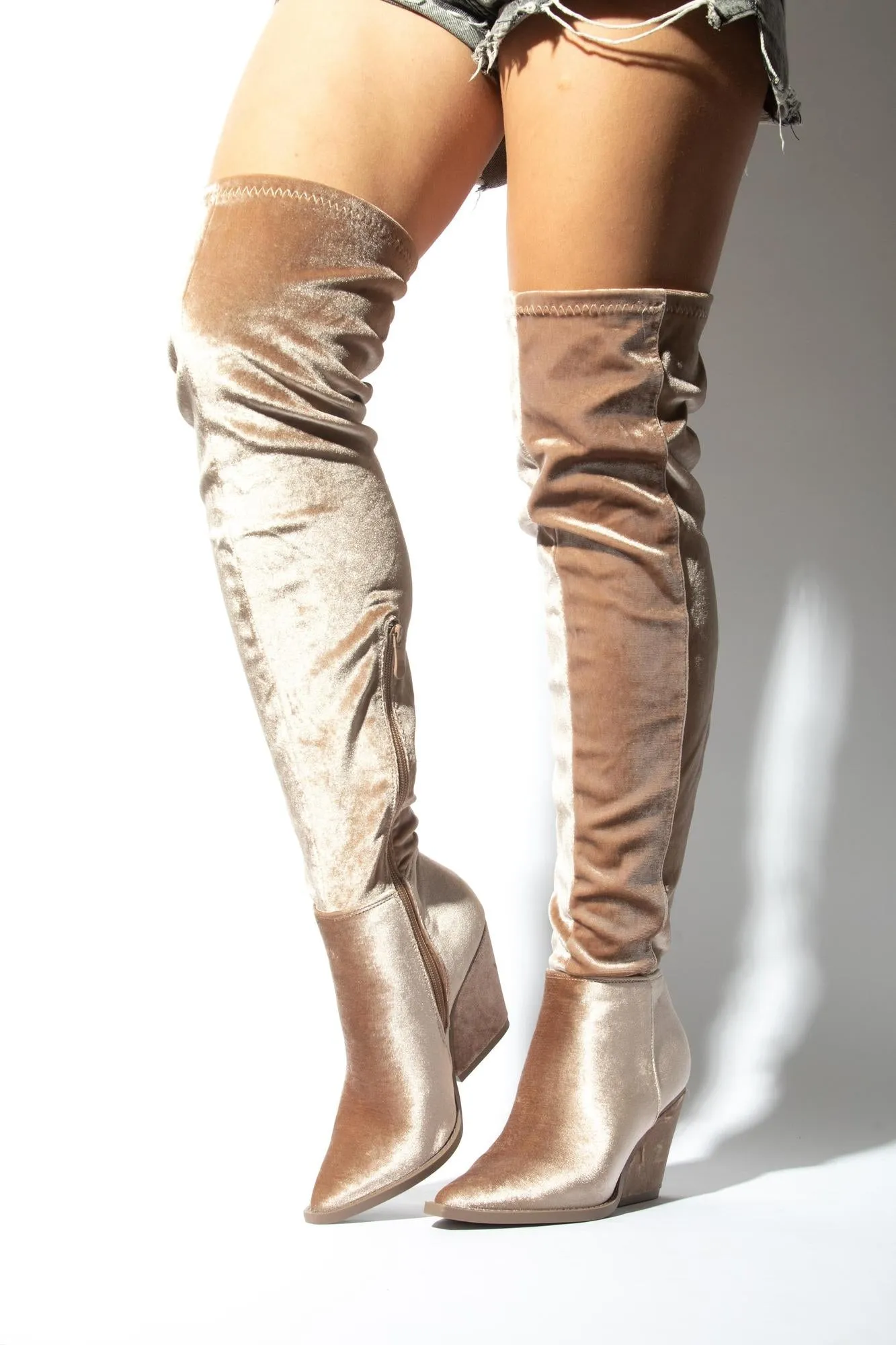 SEE ME NOT MATA SHOES