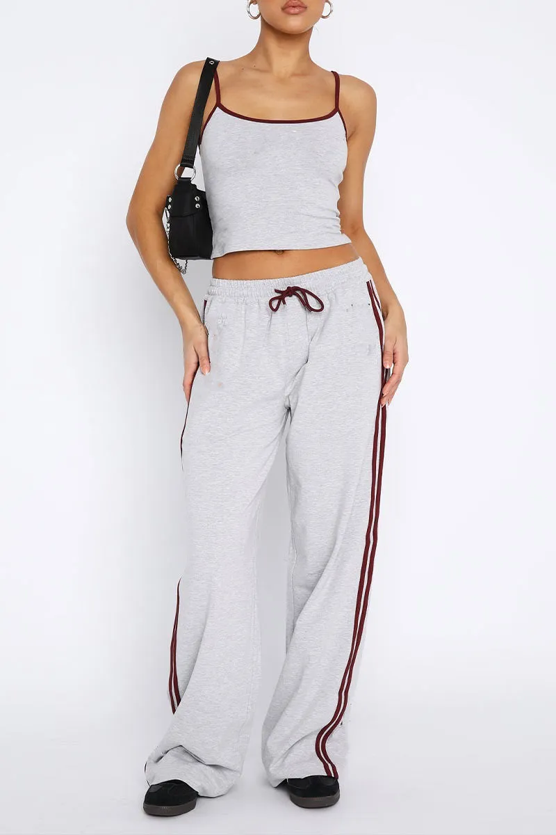 UN0321 Cami and Sweatpants Set