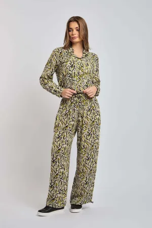Women Pant Camo Printed Jogger Multicolor