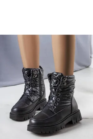 Women's black snow boots