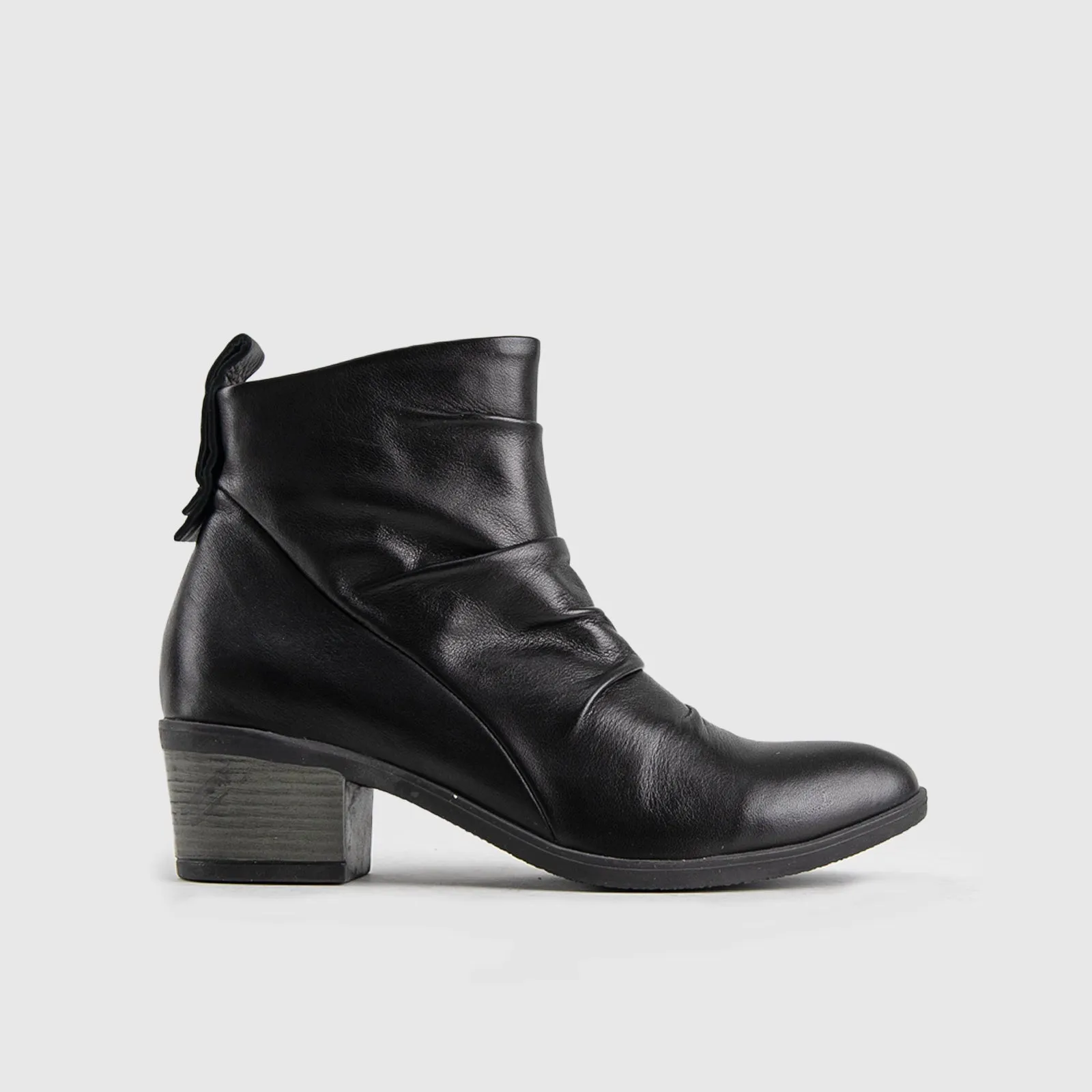 Yeni Western Casual Boots