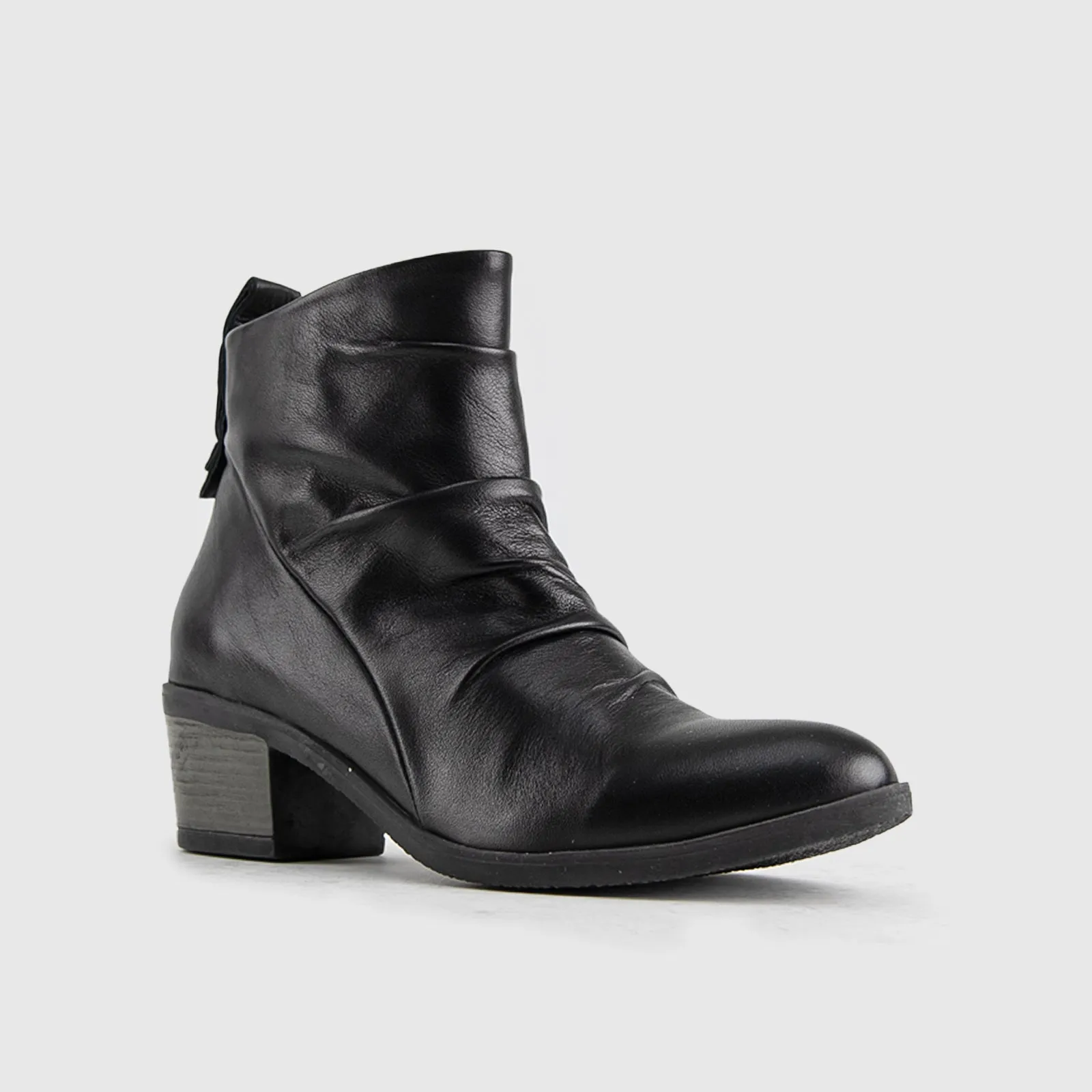 Yeni Western Casual Boots
