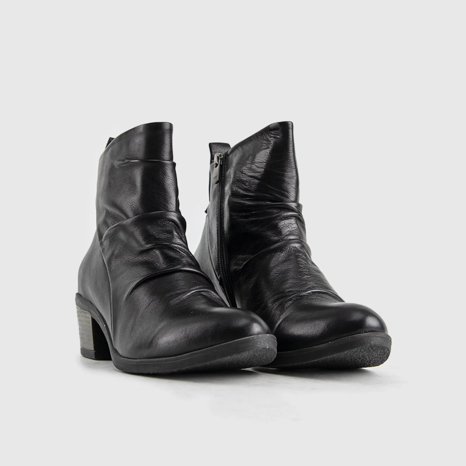 Yeni Western Casual Boots